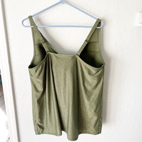 Lane Bryant Swim Top Women's 40DDD Plunge Front Knot Tankini Green Shimmer - Picture 2 of 9